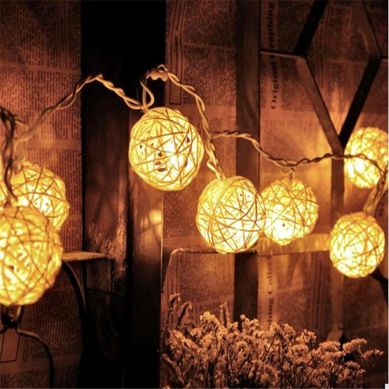 Decorative Hanging Battery Operated Rattan Cotton Ball String Light Christmas Led Cotton Ball Light